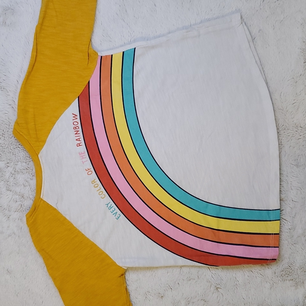 Old Navy - Kids sz 5T Rainbow retro 3/4 sleeve shirt